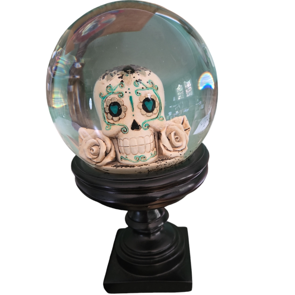 Moonlight Manor Day of the Dead Skull Snow Globe